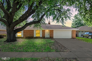 4909 Longstreet Place, Bossier City, LA 71112