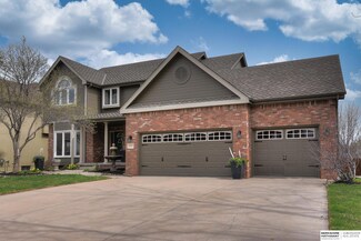 5527 S 171st St, Omaha, NE 68135