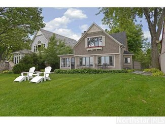3010 3010 Northview Rd, Minnetonka Beach, MN 55391