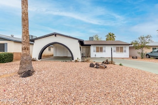 4022 W Kaler Dr, Phoenix, AZ 85051