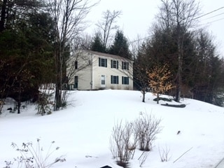 15 Madison Cir, Hillsborough, NH 03244