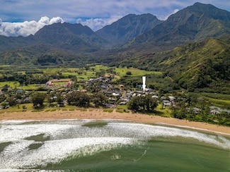 5527 Weke Rd, Hanalei, HI 96714