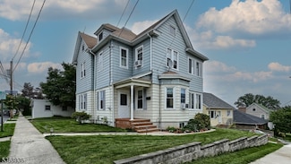 561 Union Ave, Wood Ridge, NJ 07075