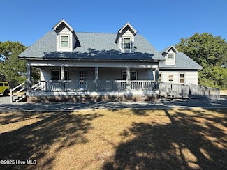 2106 E Oak Island Dr, Oak Island, NC 28465