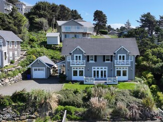 1994 NE Mulberry Loop, Lincoln City, OR 97367