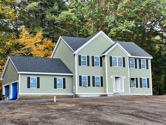 3 Chapman Ln, Pepperell, MA 01463