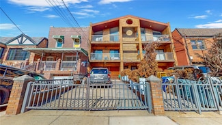 25-80 45th St, Astoria, NY 11103