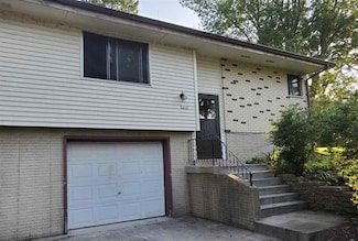 2418 Adler Cir, Middleton, WI 53562