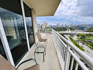19501 W Country Club Dr Unit 1408, Aventura, FL 33180
