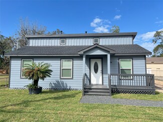 8425 Spaulding St, Houston, TX 77016