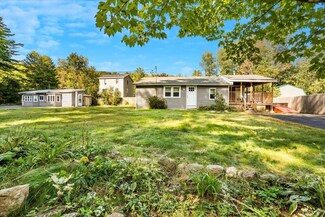 7 Beaudoin St, Goffstown, NH 03045