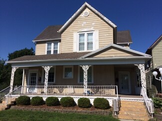 308 S Meridian St, Winchester, IN 47394