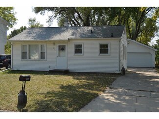 326 Norma Ave, Evansdale, IA 50707