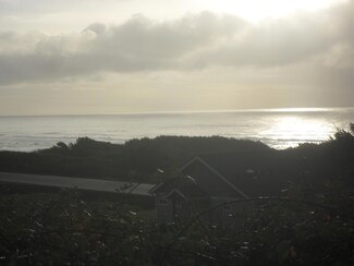 95637 U S 101, Yachats, OR 97498