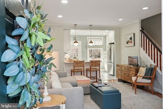 1300 S Barton St Unit 337, Arlington, VA 22204