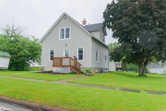2306 Vogt St, Burlington, IA 52601
