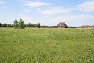 6309 Victoria Ln, Swartz Creek, MI 48473