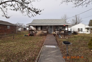 944 Walnut St, Greenfield, IN 46140