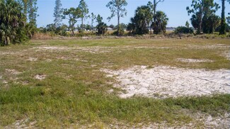 1829 NE 36th Ln, Cape Coral, FL 33909
