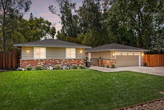 2910 Joseph Ave, Sacramento, CA 95864