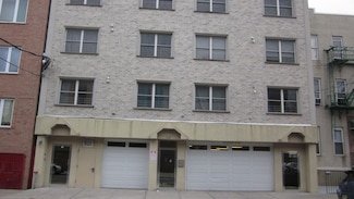 536 29th St, Union City, NJ 07087