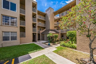 9440 Tangerine Place Unit 102, Davie, FL 33324