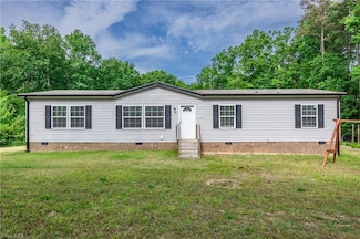 6804 Country Loop Rd, Bennett, NC 27208