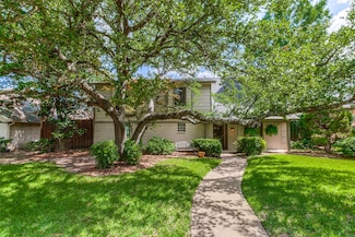 237 Woodcrest Dr, Richardson, TX 75080
