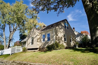 1595 Evergreen Ave, Akron, OH 44301