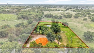 364 Mackey Rd, Gunter, TX 75058