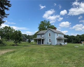 2343 Downing Ln, Hermitage, PA 16148