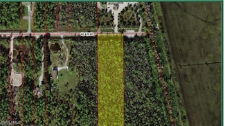 4760 4th Ave NE, Rural Estates, FL 34120