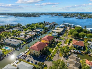 1400 Blue Point Ave Unit 202, Naples, FL 34102