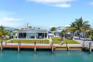 261 & 271 9th St, Key Colony, FL 33051
