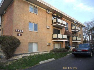 7426 W 111th St Unit 611, Worth, IL 60482