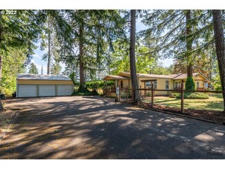 25214 Strawberry Ln, Veneta, OR 97487