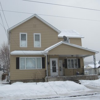 705 4th St, Dunmore, PA 18512