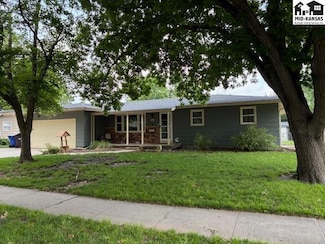 507 Sonora Dr, McPherson, KS 67460