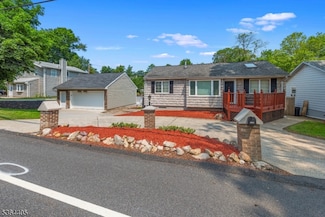 105 Wills Ave, Stanhope, NJ 07874