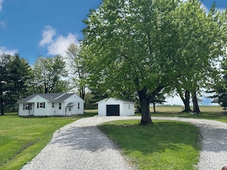 956 Highway 50, Xenia, IL 62899