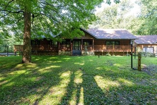 67129 Conrad Rd, Edwardsburg, MI 49112