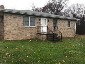 805 State Route 165, East Palestine, OH 44413