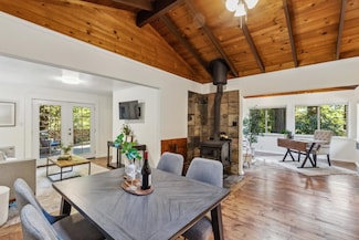 625 Sequoia Ave, Felton, CA 95018