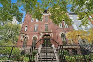 839 N Dearborn St Unit B, Chicago, IL 60610