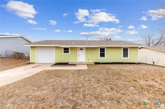 803 N 19th St, Copperas Cove, TX 76522