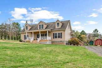 157 Lonesome Dove Ln, Max Meadows, VA 24360