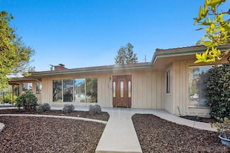 2282 Dehesa Rd, El Cajon, CA 92019