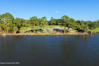 495 W Merritt Ave, Merritt Island, FL 32953