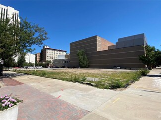 320 1st St SE, Cedar Rapids, IA 52401