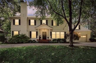 2521 Tomahawk Rd, Mission Hills, KS 66208